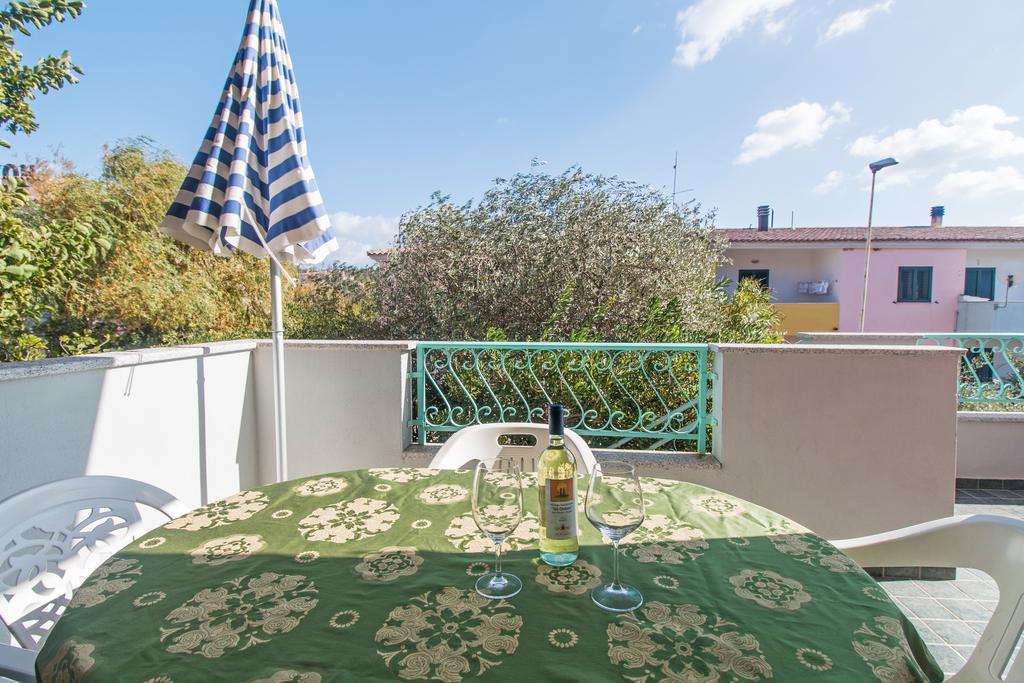 Albergo Residenziale Gli Ontani Cala Liberotto Buitenkant foto