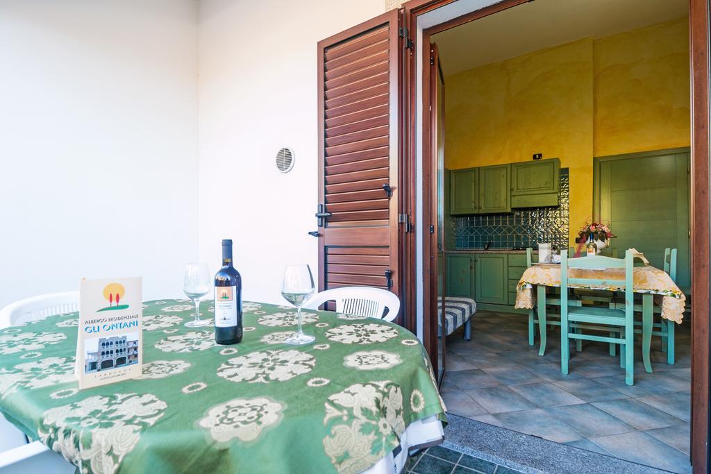 Albergo Residenziale Gli Ontani Cala Liberotto Buitenkant foto