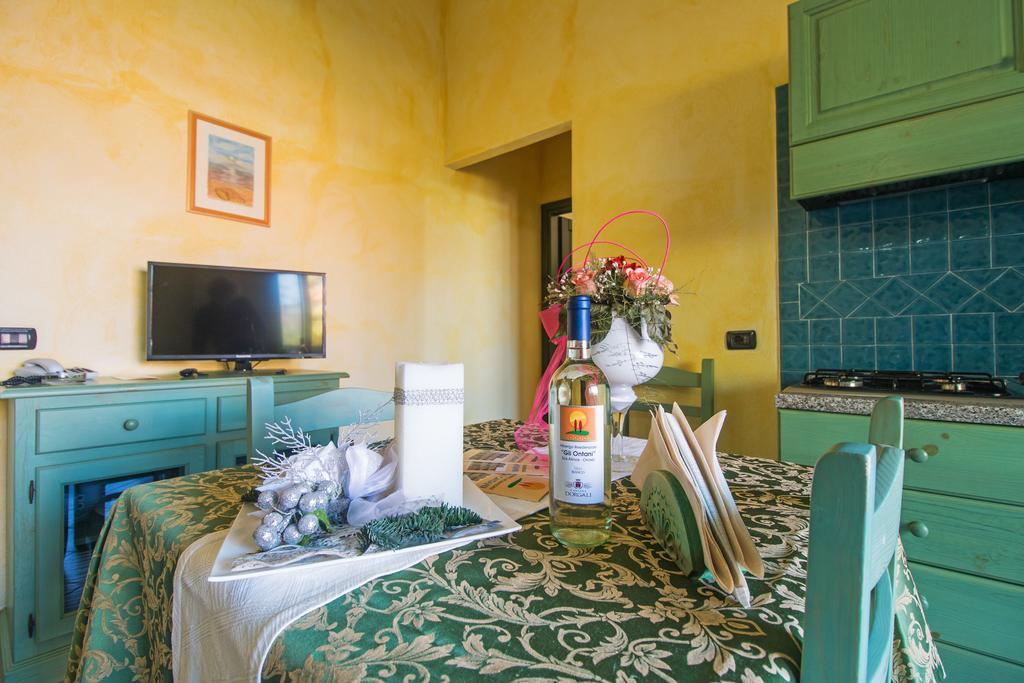 Albergo Residenziale Gli Ontani Cala Liberotto Buitenkant foto