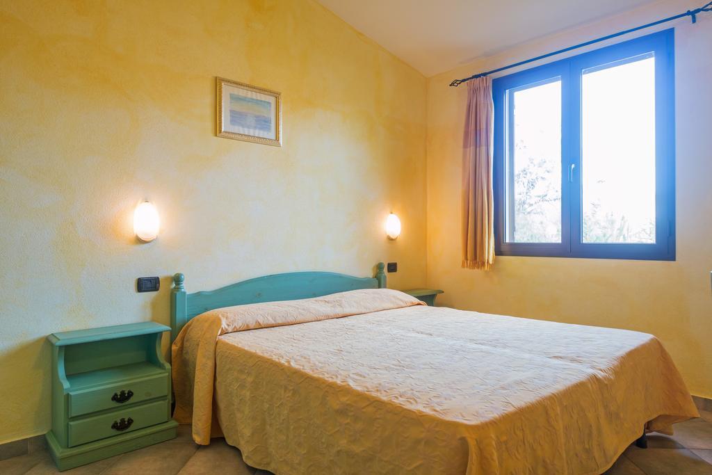 Albergo Residenziale Gli Ontani Cala Liberotto Buitenkant foto