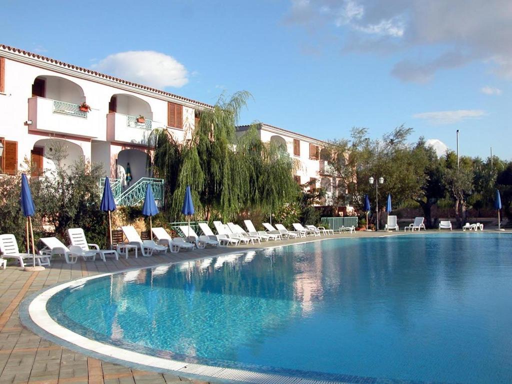Albergo Residenziale Gli Ontani Cala Liberotto Buitenkant foto